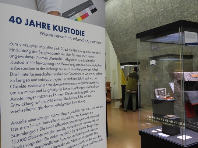 Blick in die Ausstellung 40 Jahre Kustodie.