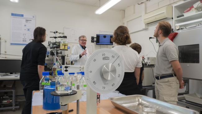 IBF_Messung der Grenzflächenspannung