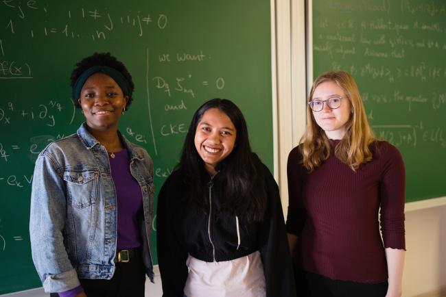 Studentinnen der Mathematik an der TUBAF