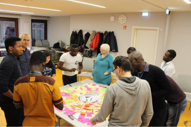 Internationale Studierende bei einem Workshop