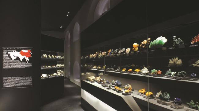 Ausstellung terra mineralia