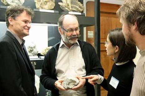 Organisation des 8. Freiberger Short Course in Lagerstättenlehre mit dem Titel "Metallogeny and Exploration of Uranium Deposits" – mit Prof. Michel Cuney (CNRS, Nancy) als Referenten und Prof. Thomas Seifert mit Studierenden. (07. bis 12.12.2009)