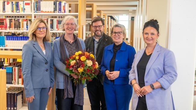 Prof. Dr. Jutta Emes, Dr. Julia Meyer, Lars Rohwer MdB, Barbara Klepsch MdL und Susan Leithoff