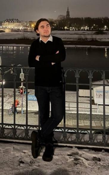 Nurmukhammad organisiert das Sprachcafé