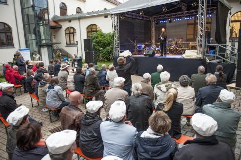 Großes Alumnitreffen zum Uni-Jubiläum 2015