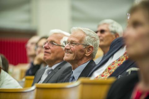 Alumni bei der Verleihung der Goldenen Diplome