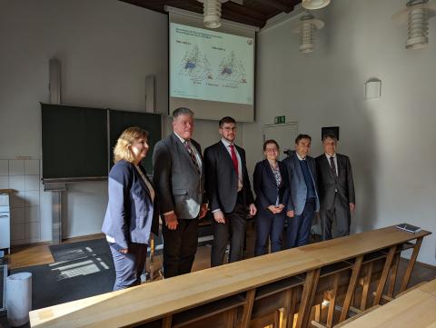 Verteidigung am IKFVW_Gruppenfoto im Hörsaal