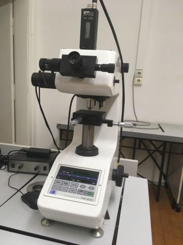 Härteprüfer für kleine Lasten