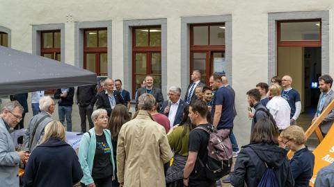 Eine Ansammlung von Personen zur NdWW 2024