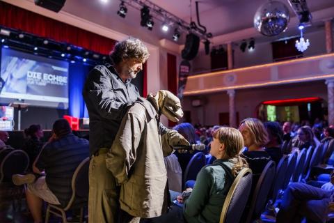 Die Echse im Publikum