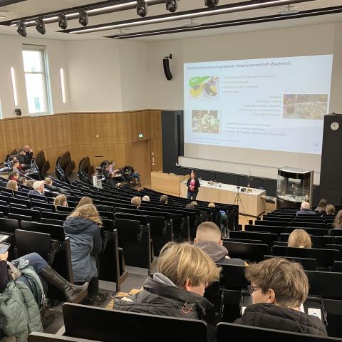 Schüler beim Campustag 2025