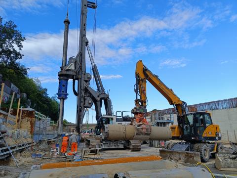 2024_Geotechnik-Exkursion Baustelle A7 Baumaschinen