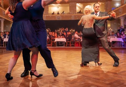 Tanzeröffnung zum Universitätsball
