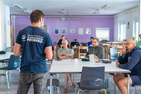 Breefing vor dem Tauchgang