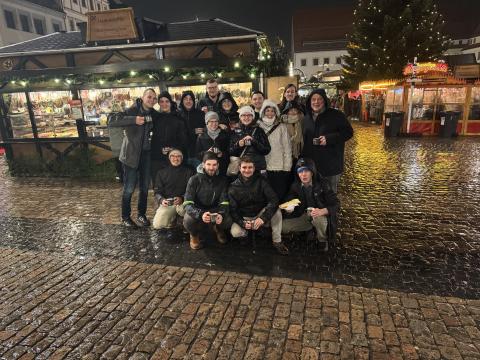 weihnachtsmarkt24_gruppe