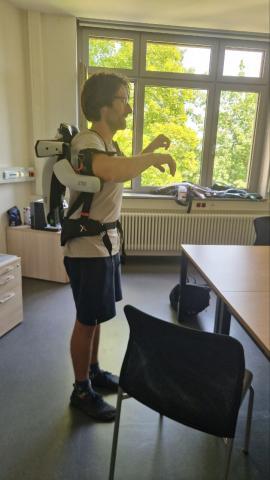 Test eines Exoskelettes