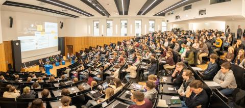Studienstart Wintersemester 2025 - Zentrale Einführungsveranstaltung
