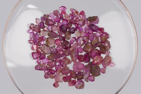 Spinell, Sri Lanka, Inv.-Nr. 109258