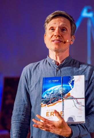 Moderator: Johannes Büchs