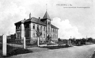 Altes Foto der Landwirtschaftlichen Haushaltschule in Freiberg
