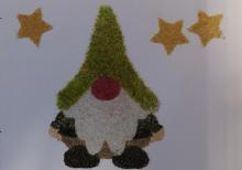 Weihnachtswichtel aus Sand