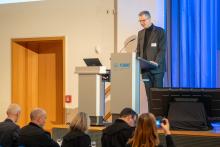 Professor Martin Bertau beim Grußwort zur 3. Sächsischen Rohstoffkonferenz