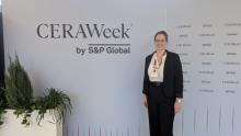 Doktorandin Antonia Helf bei der CeraWeek in Huston.