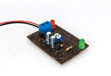 Funktionsfähiger Prototyp der Pilzmyzelleiterplatte.